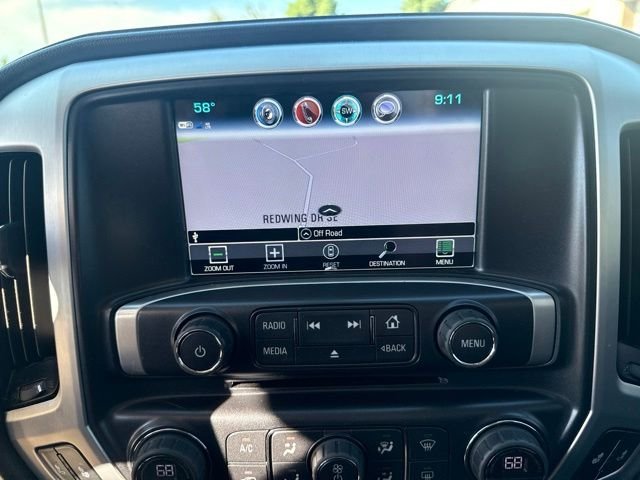 Used 2018 Black GMC SLT image 3