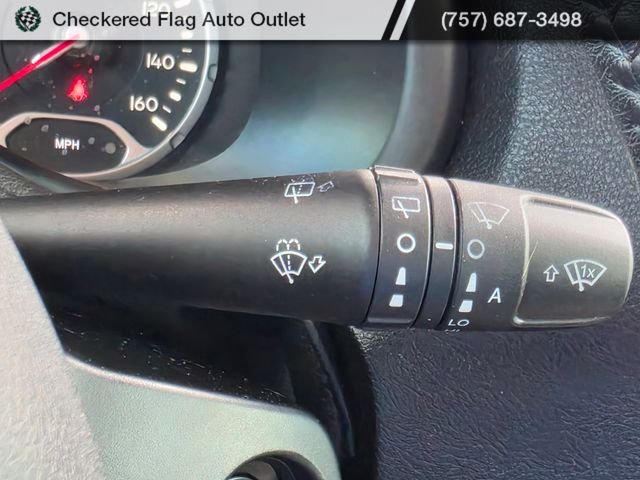 Used 2021 Sting-Gray Clearcoat Jeep Latitude image 28