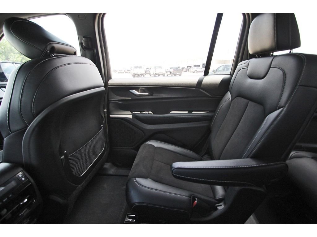 Used 2024 Gray Jeep Altitude X image 14