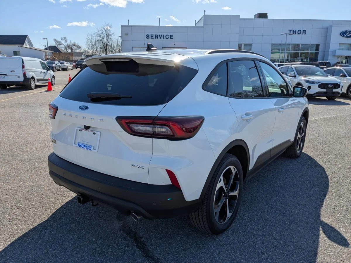 New 2025 White Ford St-Line Select image 3