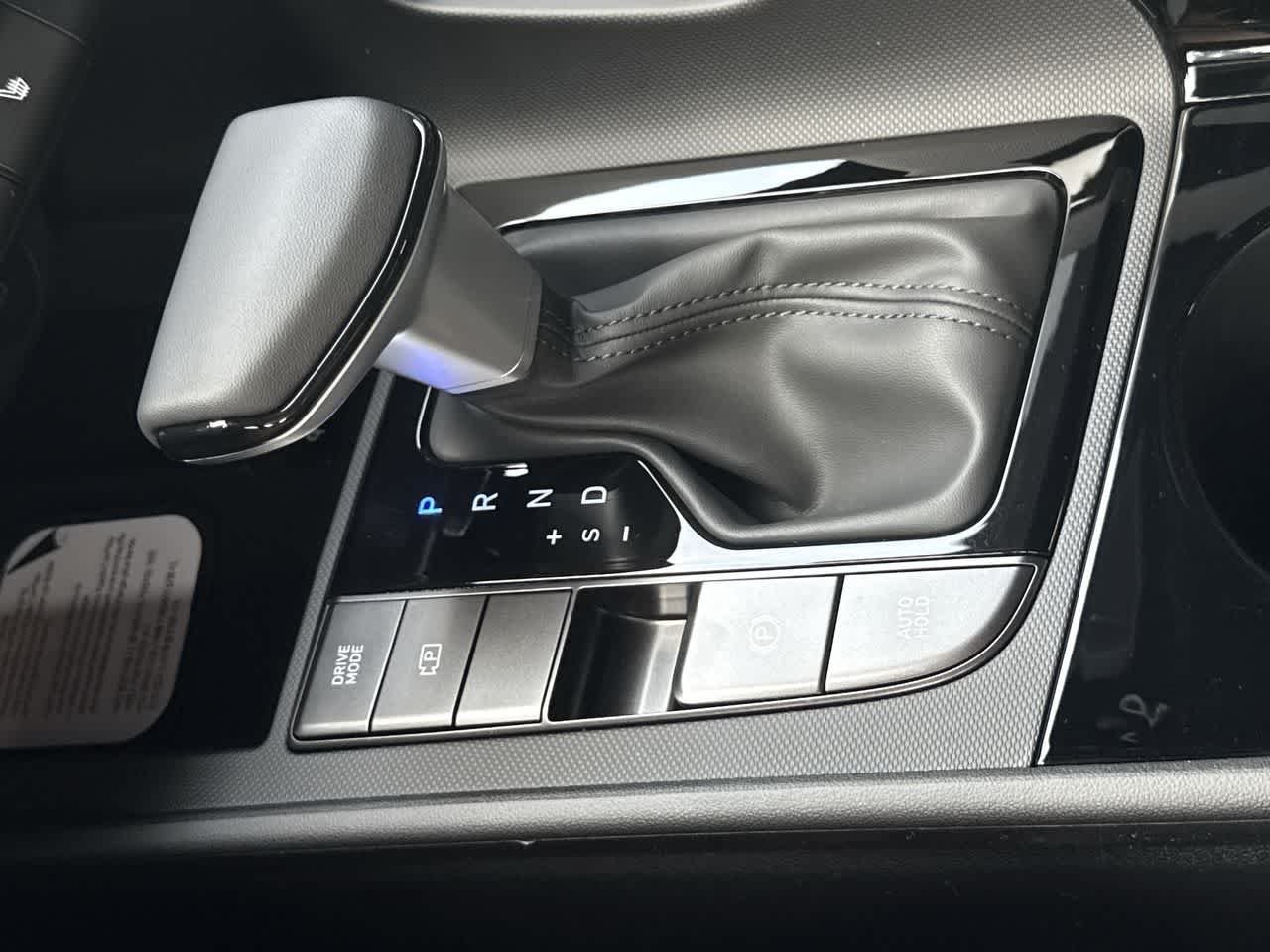 New 2026 Fluid Metal Hyundai SEL Sport Premium image 21