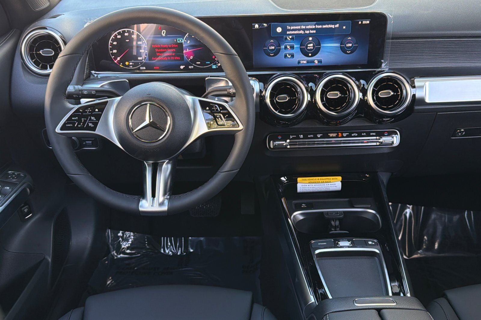 New 2026 Polar White Mercedes-Benz GLB 250 image 23