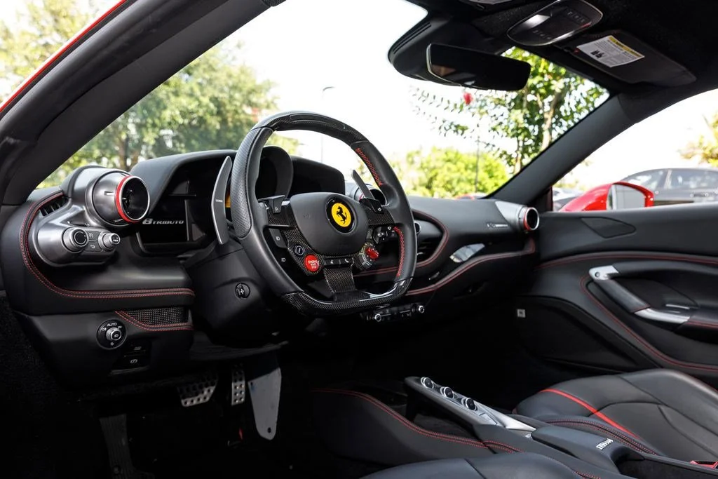Used 2022 Rosso Scuderia Ferrari  image 23