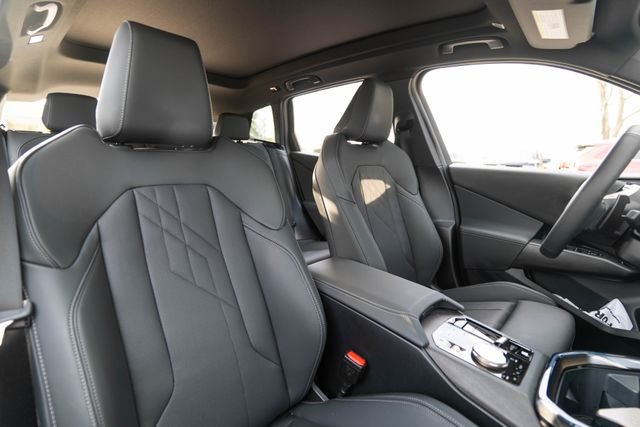 2025 BMW X3 30 - Photo 14