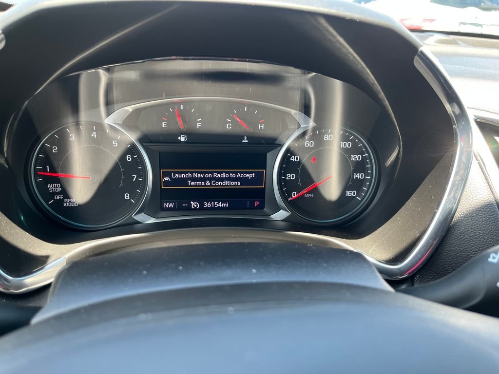 Used 2020 Silver Chevrolet LT image 15