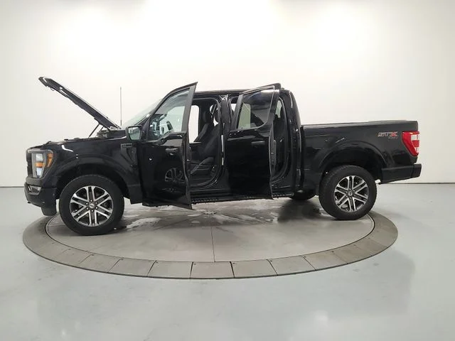 Used 2023 Black Ford XL image 12