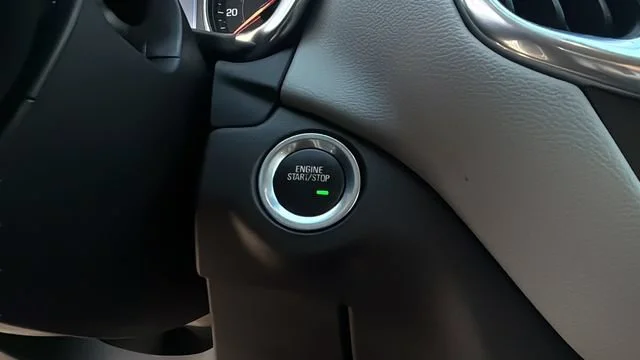 Used 2022 SUMMIT WHITE Chevrolet LS image 27
