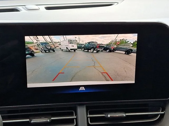 Used 2024 White Chevrolet LT image 18