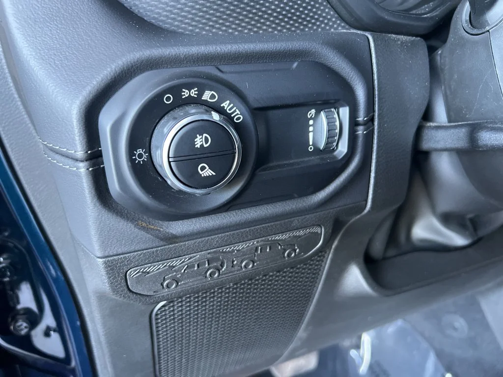 2025 Jeep Gladiator Rubicon - Photo 28