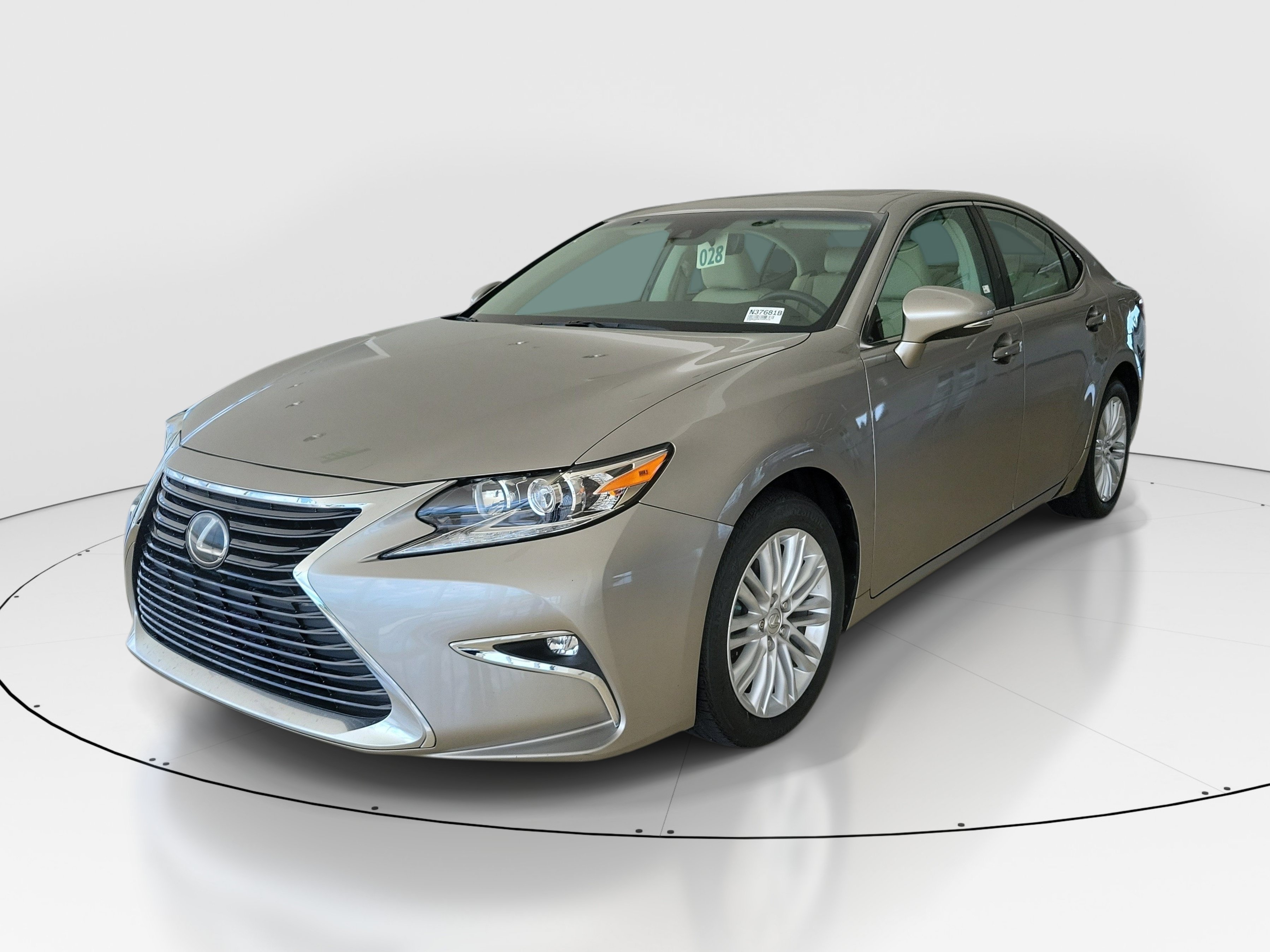 Used 2018 Atomic Silver Lexus ES 350 image 4