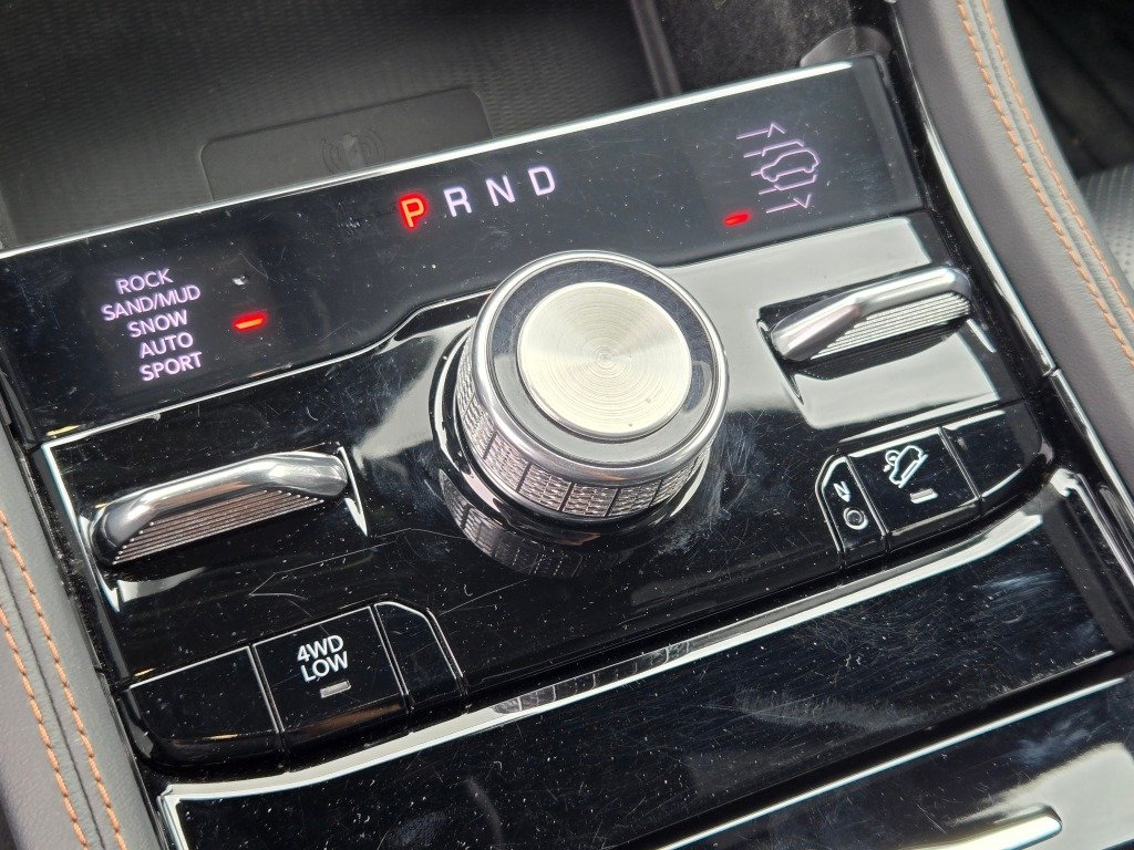 Used 2021 Black Jeep Summit image 31