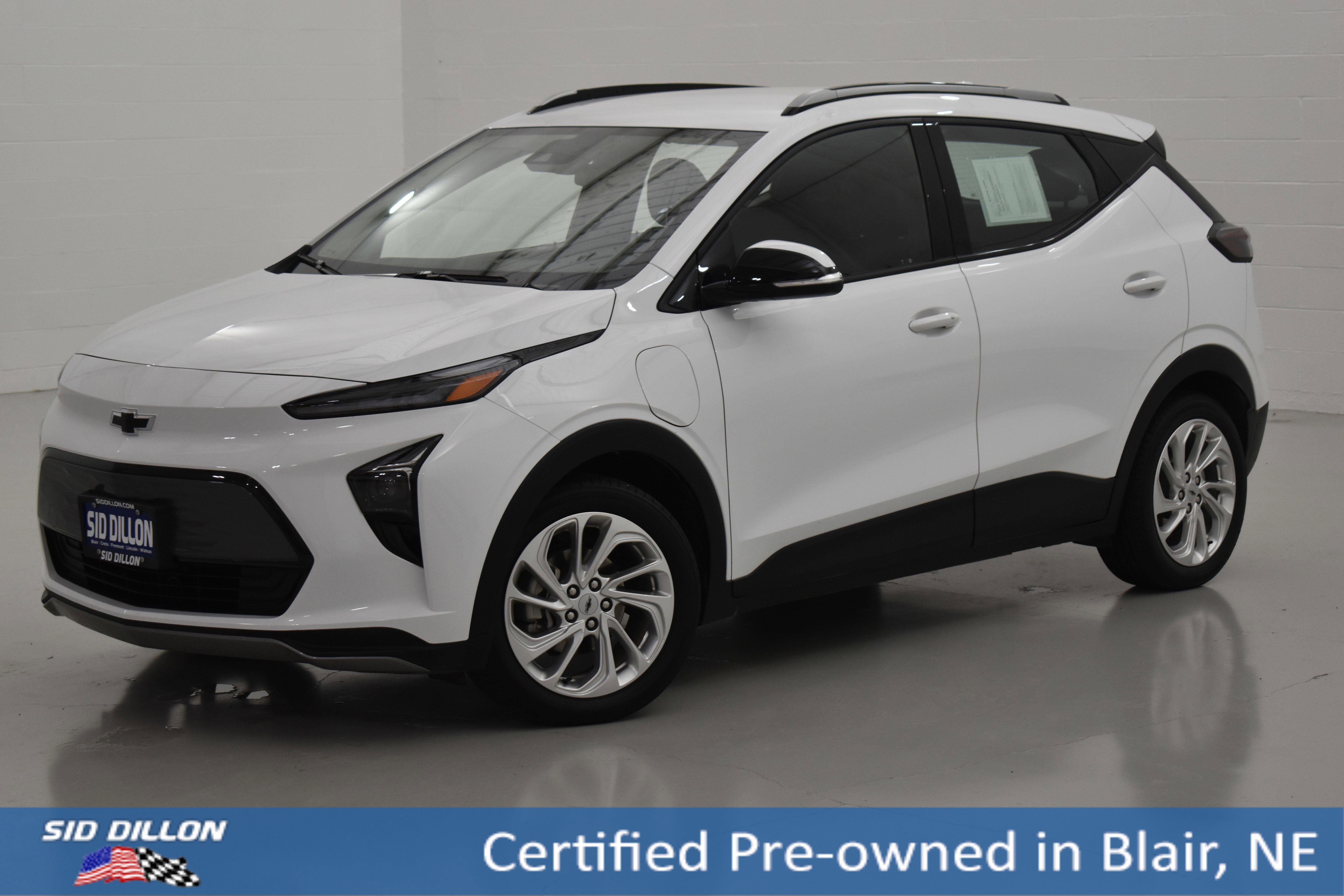 2023 Chevrolet Bolt EUV LT's photo