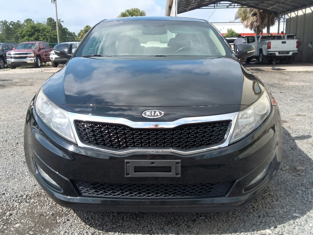 Used 2012 Black Kia EX image 2