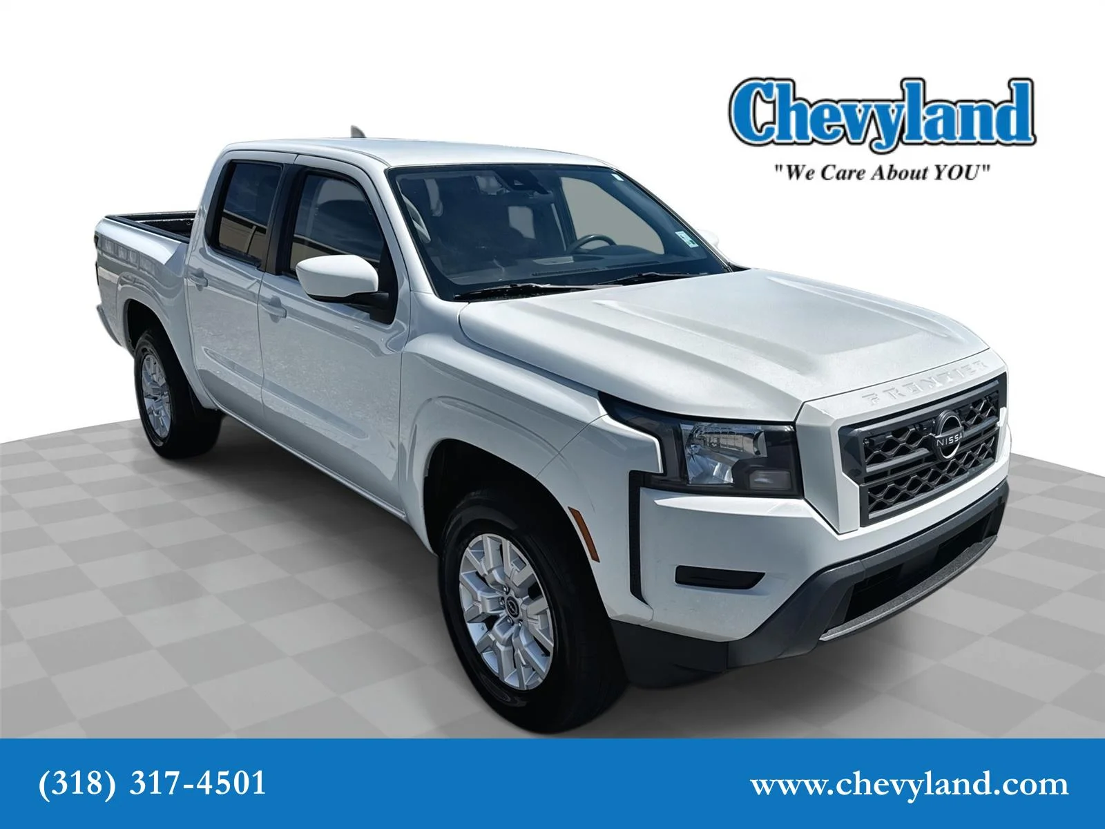 2022 Nissan Frontier SV Crew Cab 4X4 SWB's photo