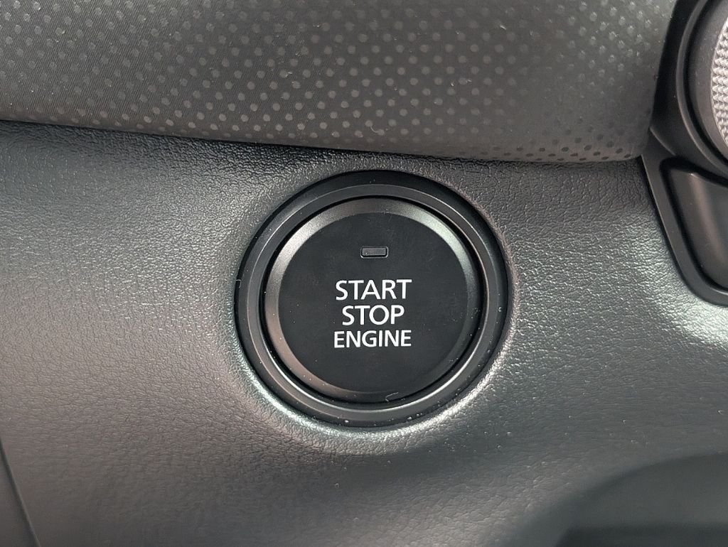 New 2026 Zircon Sand Metallic Mazda 2.5 S Meridian Edition AWD image 30