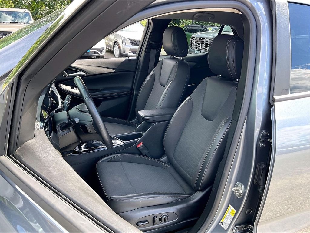 Used 2020 Satin Steel Metallic Buick Preferred image 9