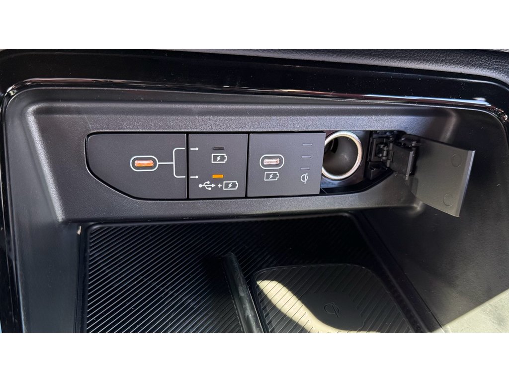 New 2026 Wolf Gray Kia GT-Line AWD image 21