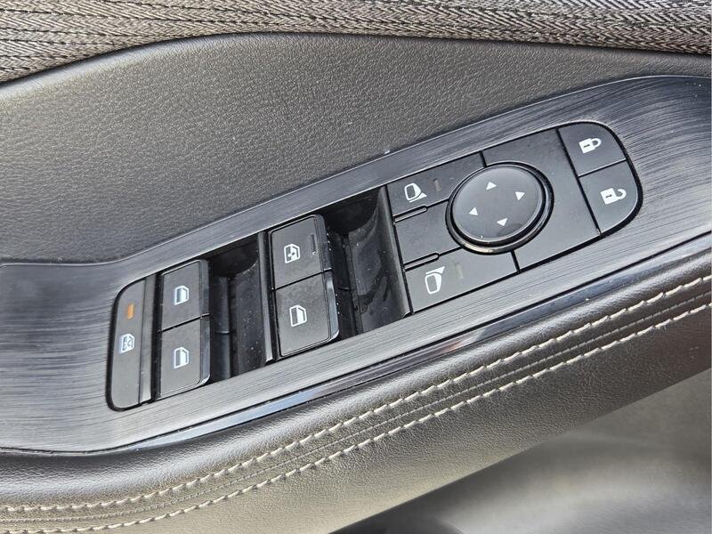 Used 2022 Gun Metallic NISSAN AWD SV image 23