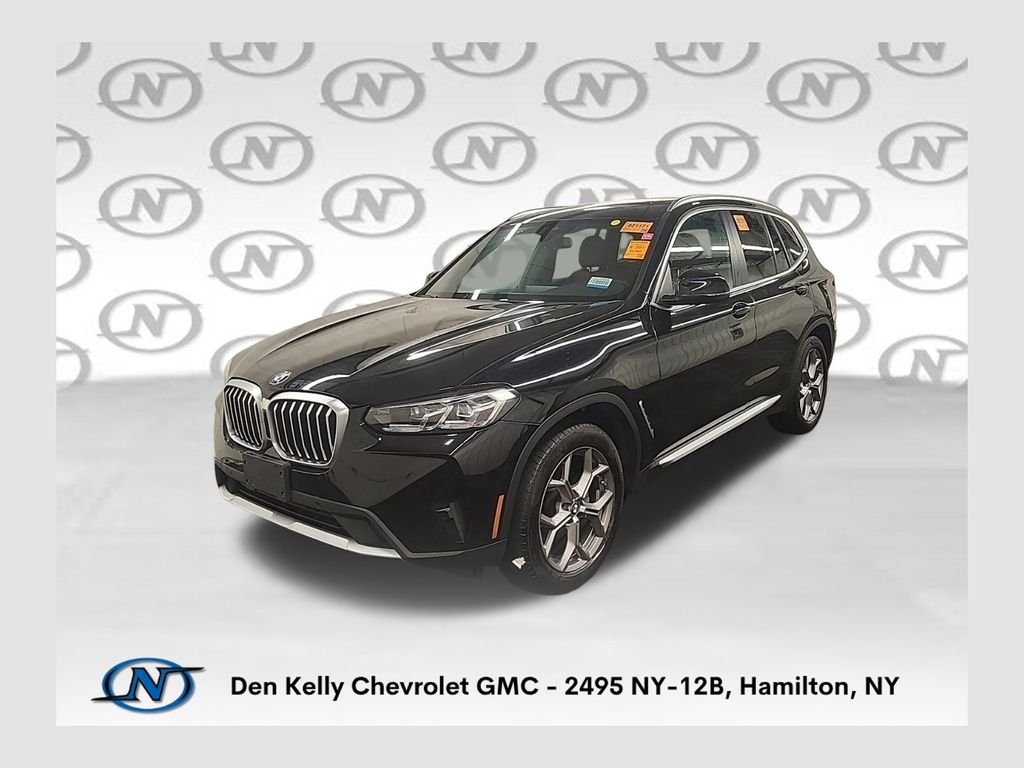 Used 2023 Black BMW xDrive30i image 1