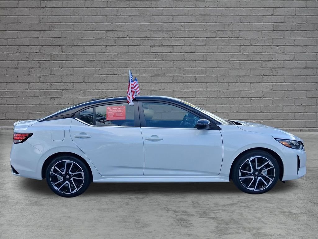 Certified Used 2025 White Nissan SR image 12