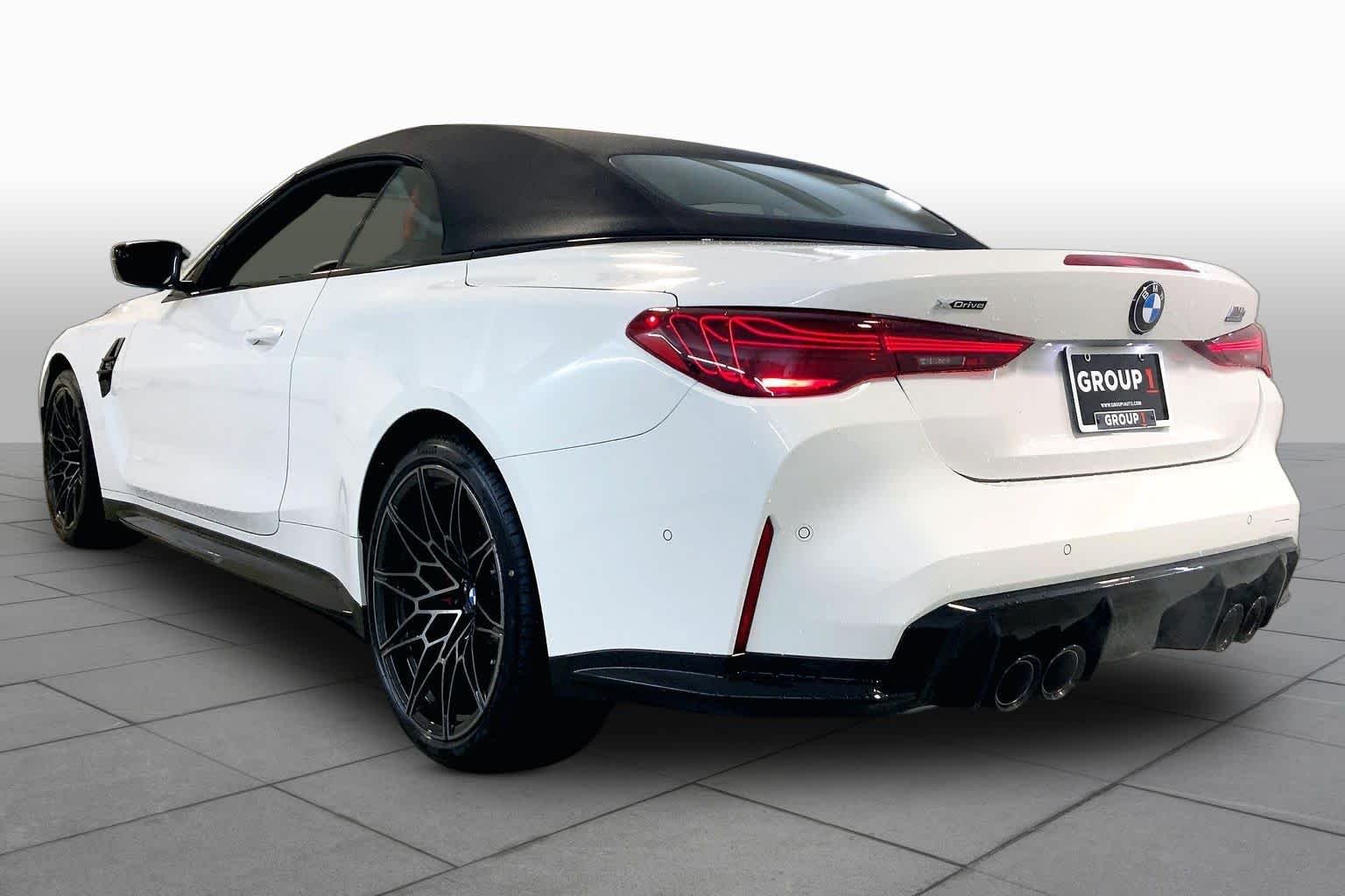 New 2027 Alpine White BMW Competition xDrive image 12