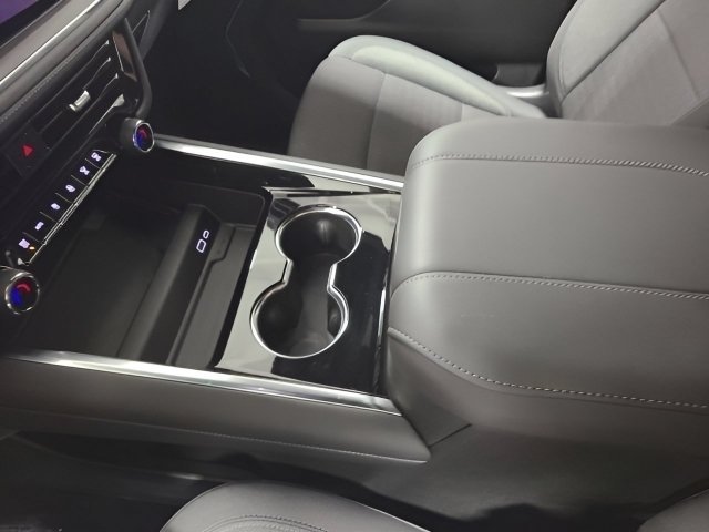 2026 Chevrolet Suburban LS - Photo 30