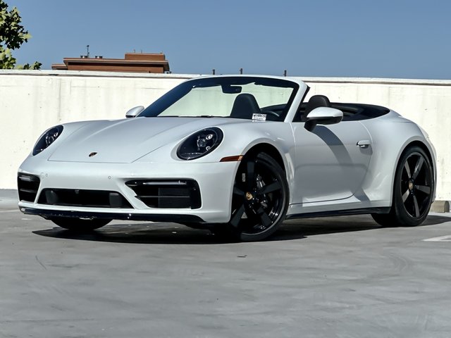 2023 Porsche 911 Carrera Cabriolet