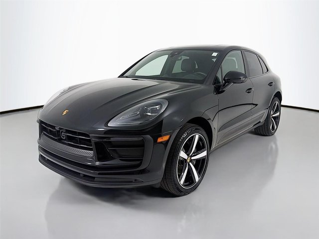 2023 Porsche Macan T