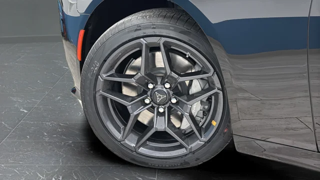 New 2026 Diamond Black Crystal Pearlcoat Dodge R/T image 38