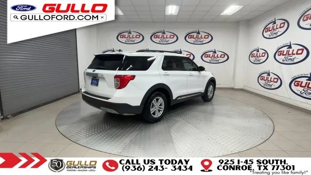 Certified Used 2021 Oxford White Ford XLT image 8