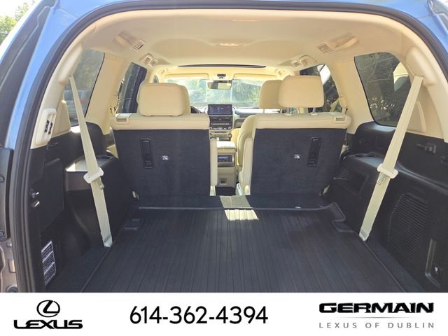 Certified Used 2023 NEBULA GRAY PEARL Lexus 460 image 32