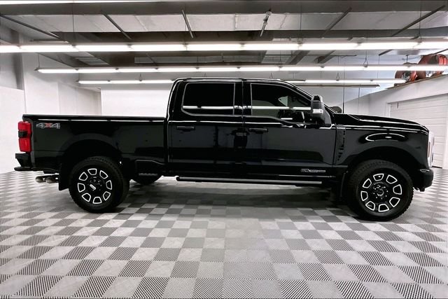 2026 Ford F-250 Super Duty Platinum - Photo 16