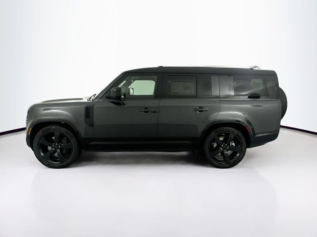 2026 Land Rover Defender X-Dynamic SE - Photo 8