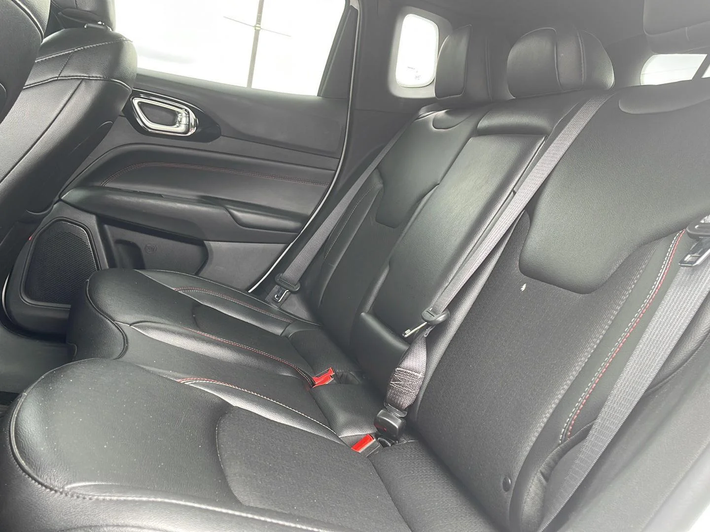 Used 2025 Bright White Clearcoat Jeep Trailhawk image 9