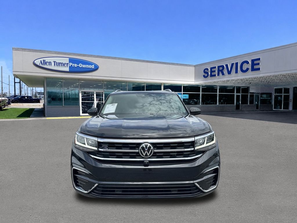 Used 2022 Deep Black Pearl Volkswagen 3.6L V6 SEL Premium R-Line image 3