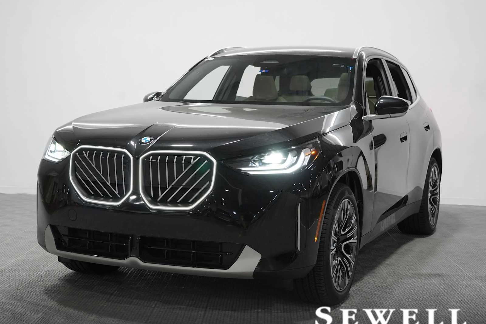 2025 BMW X3 30 XDRIVE's photo