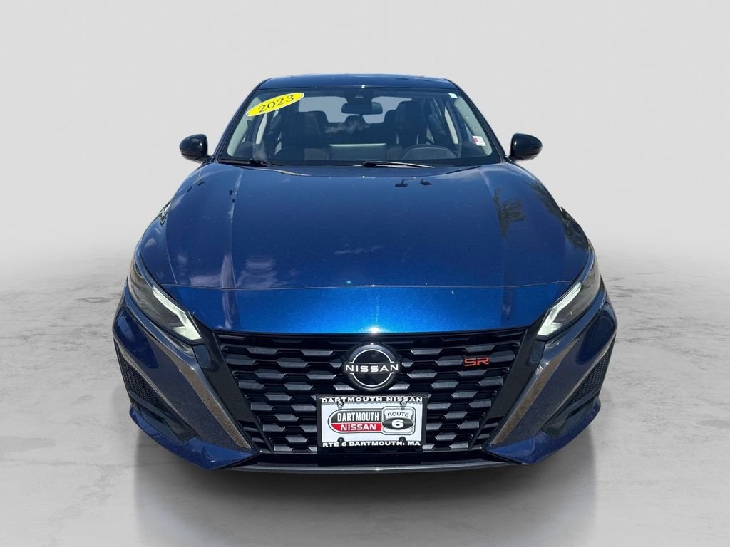 Used 2023 Blue Nissan 2.0 SR image 11