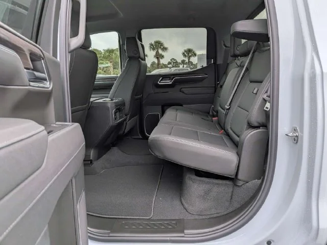 New 2026 Glacier White Tricoat GMC SLT image 13