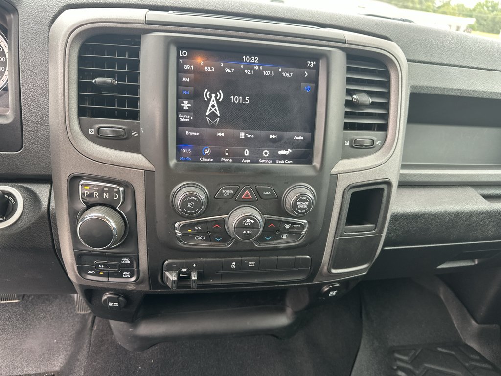 Used 2020 Diamond Black Crystal Pearl Ram Express image 4