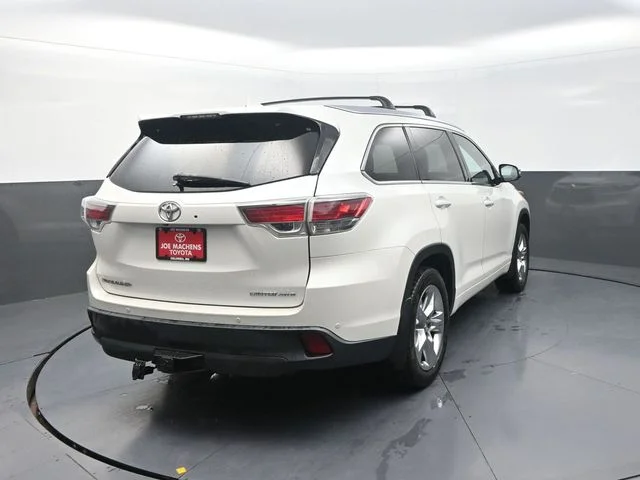 Used 2015 White Toyota Limited image 8