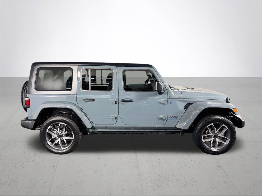Used 2024 Gray Jeep Sport S 4xe image 6