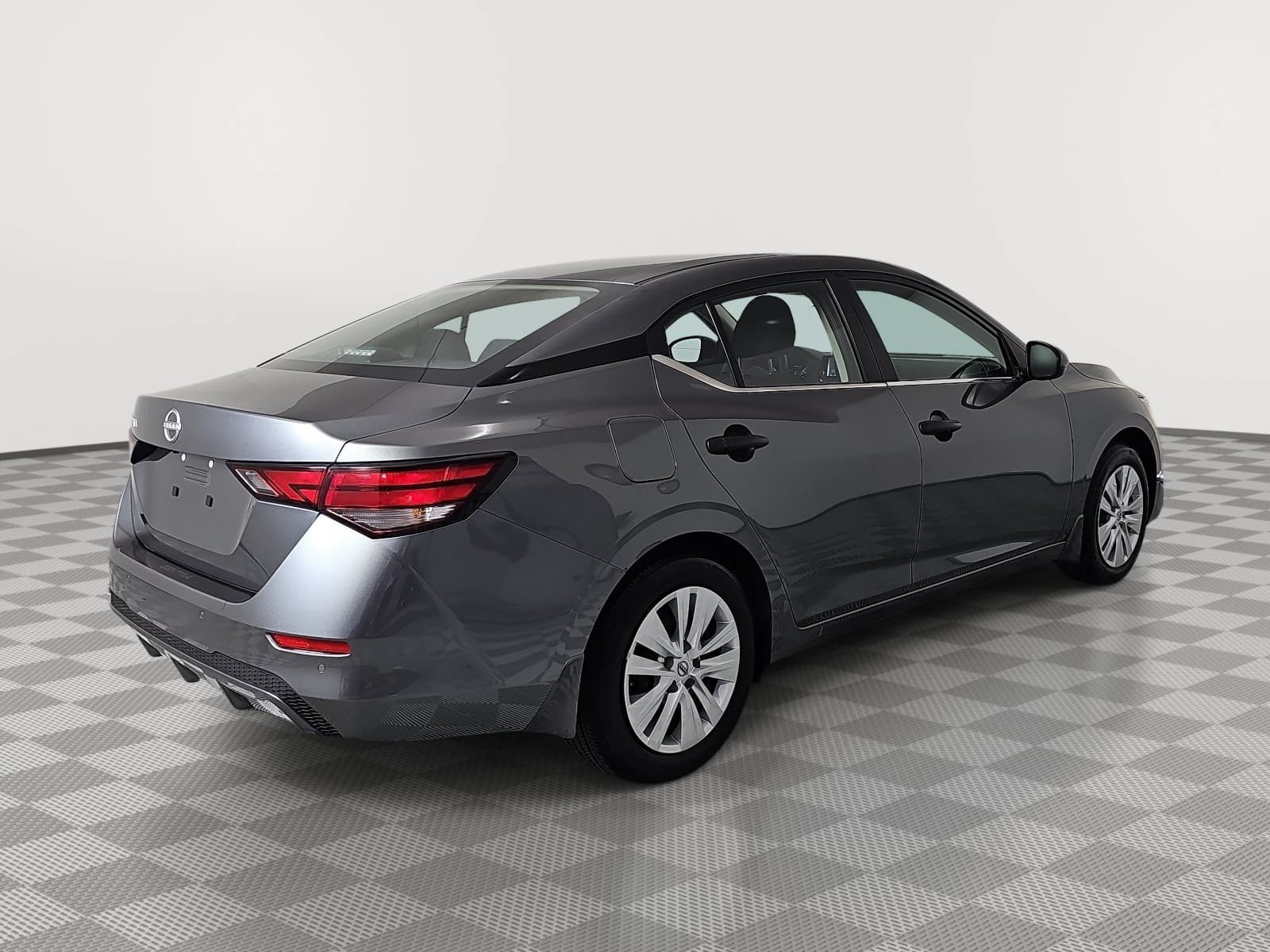 Used 2025 Gray Nissan S image 8
