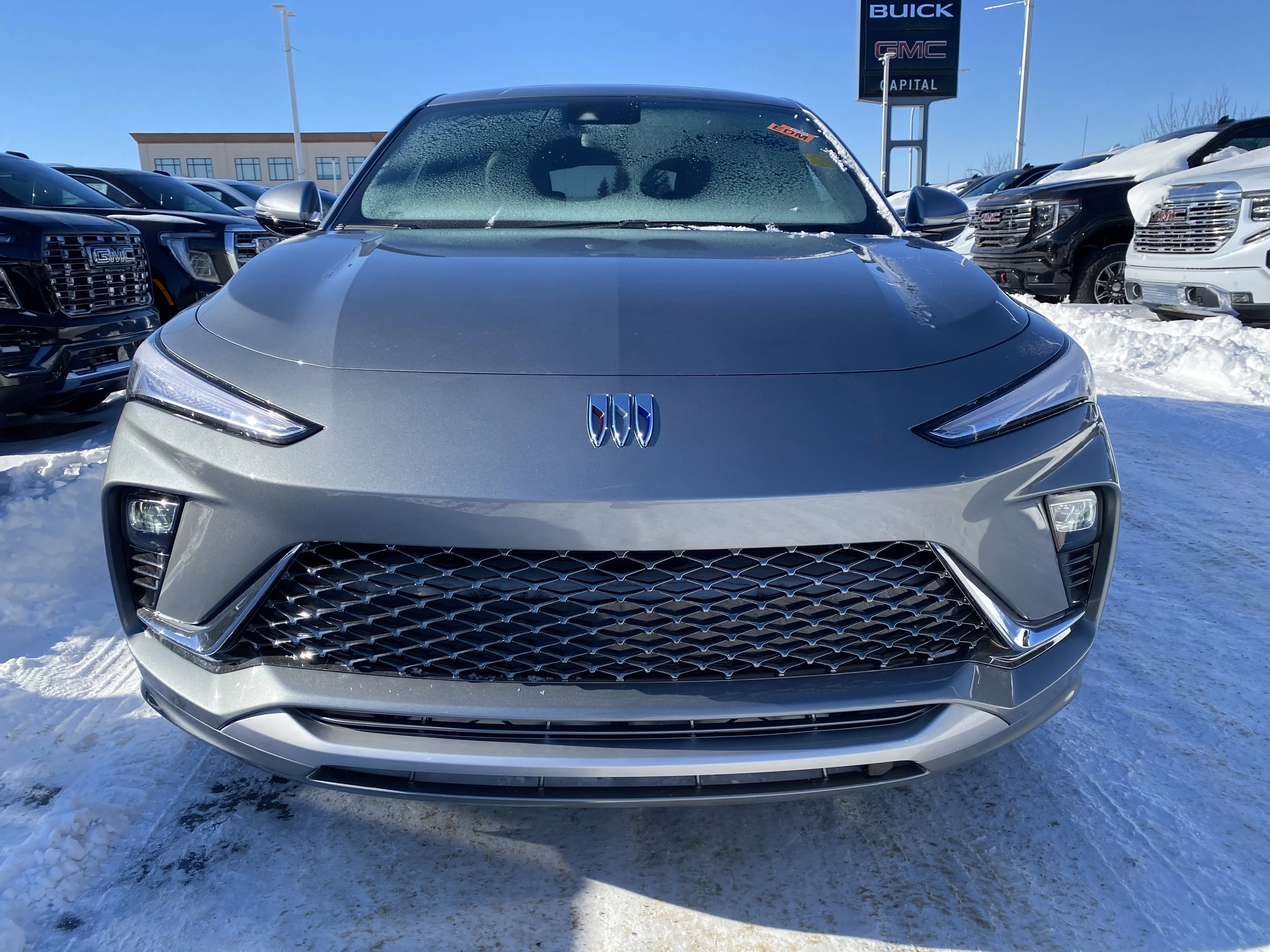 New 2026 MOONSTONE GREY METALLIC Buick Avenir image 9