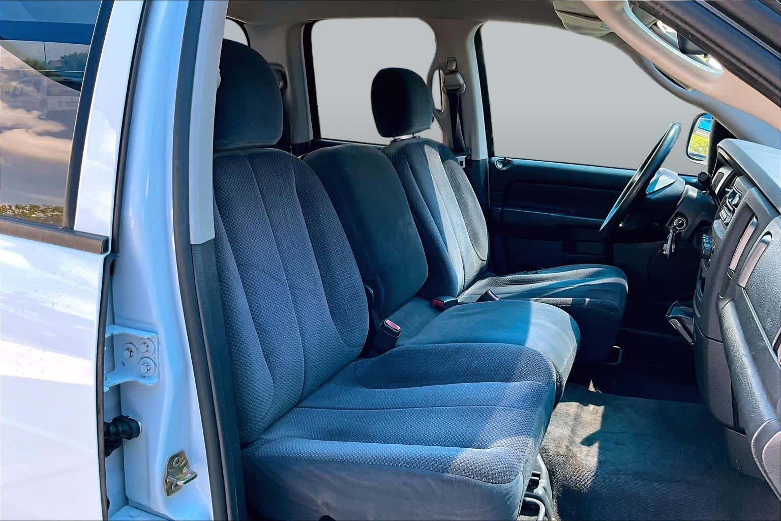 Pre-Owned 2003 Dodge Ram 1500 SLT