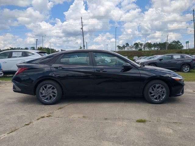 New 2025 Black Hyundai Blue image 30