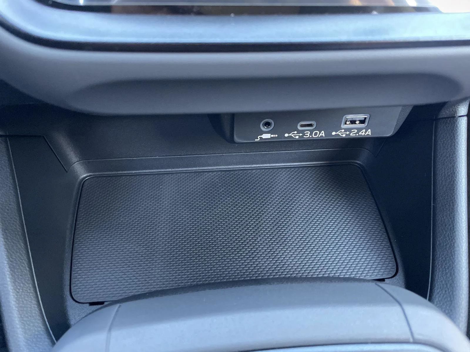 New 2026 Ice Silver Metallic Subaru Premium image 19