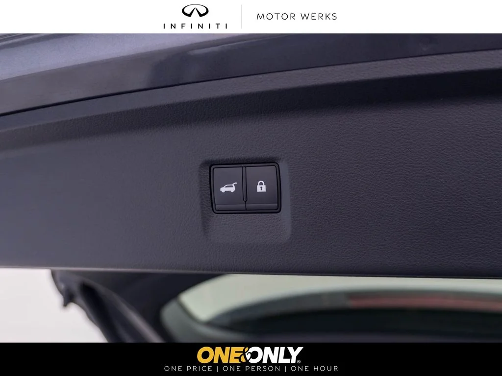 New 2027 GRAPHITE SHADOW INFINITI Luxe AWD image 38