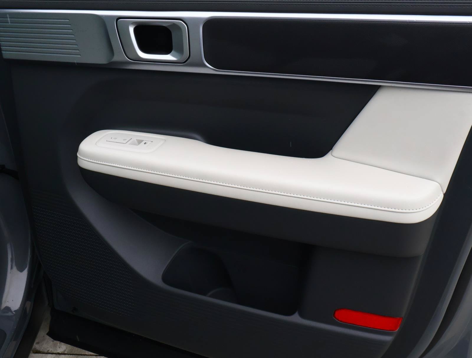2024 Hyundai Santa Fe SEL - Photo 15