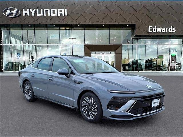 2025 Hyundai Sonata Hybrid Limited - Photo 8