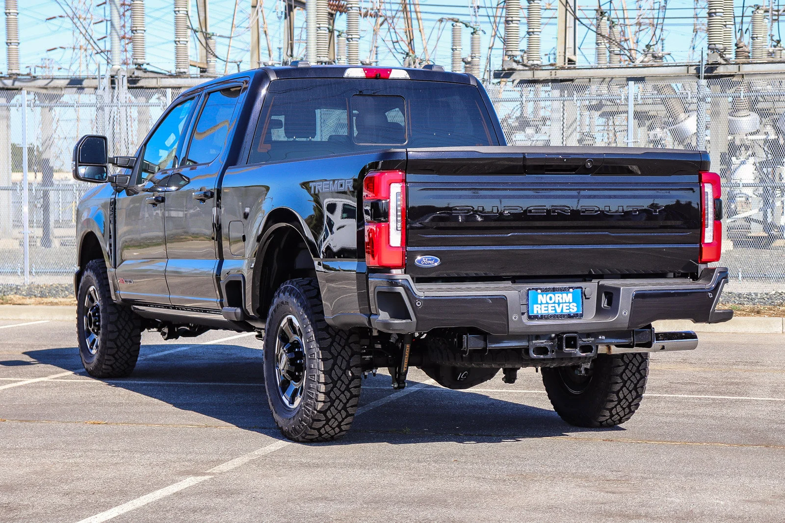 2026 Ford F-250 Super Duty Platinum - Photo 6